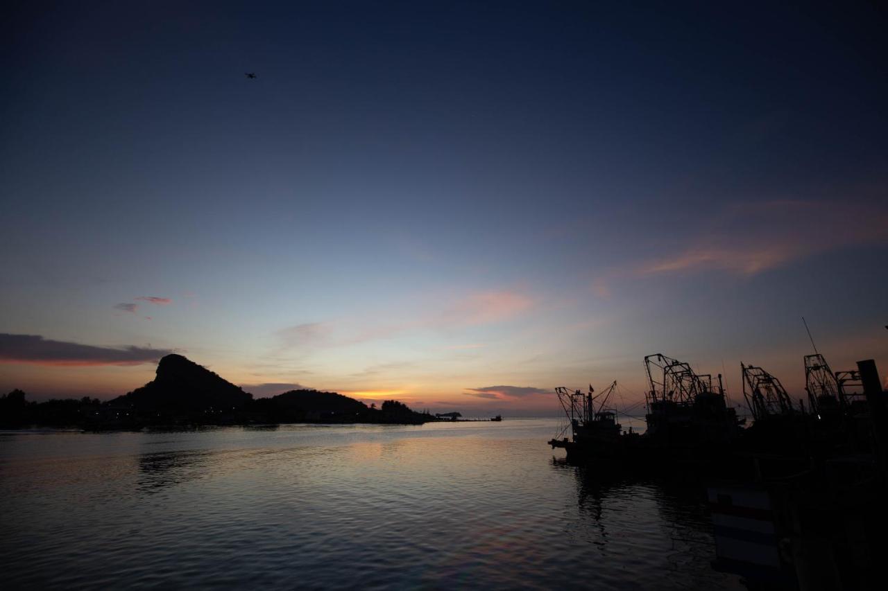The Blue C Donsak Hotel Surat Thani Exterior foto