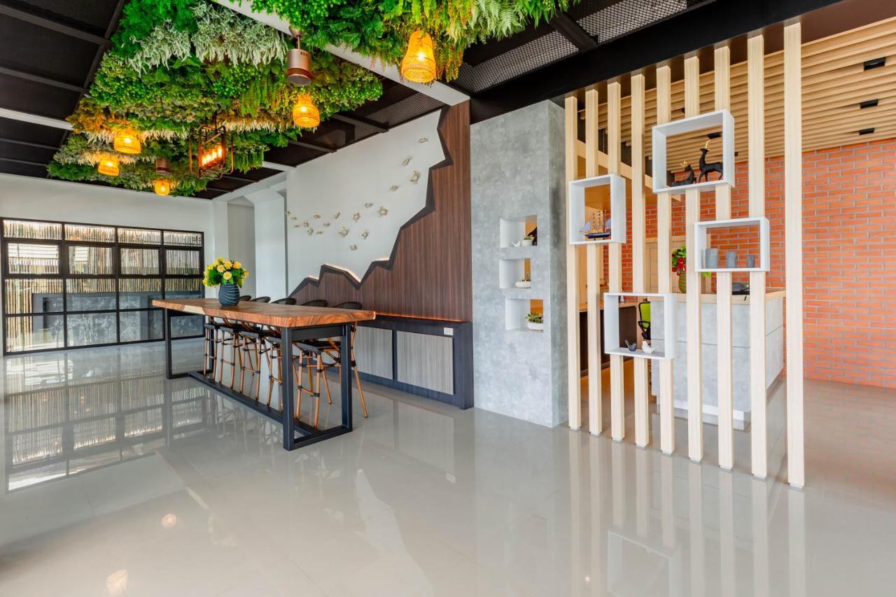 The Blue C Donsak Hotel Surat Thani Exterior foto