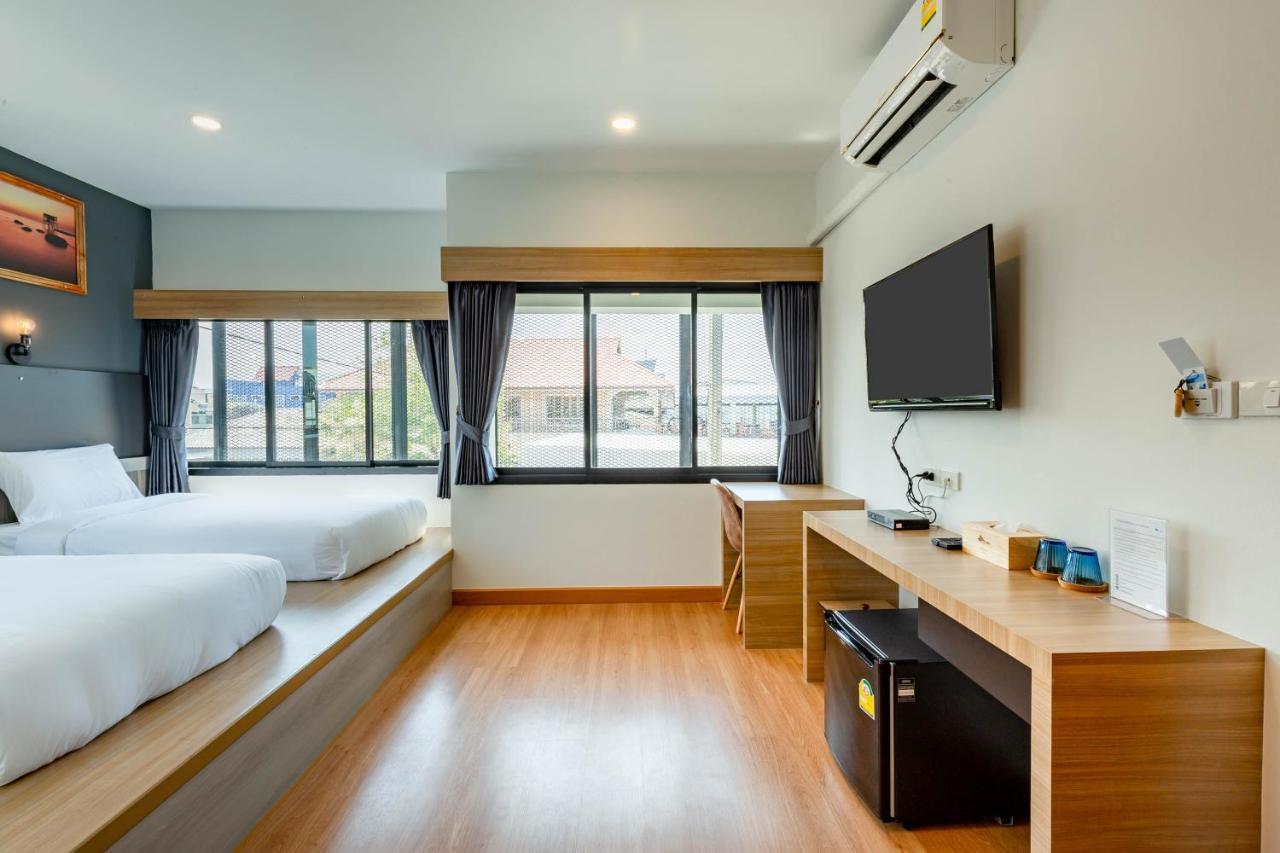 The Blue C Donsak Hotel Surat Thani Exterior foto